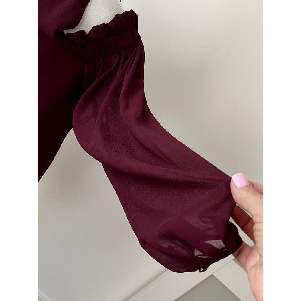 Trouve for Nordstrom, Burgundy Ruffle Cold Shoulder Top, SMALL, Flowy, Crepe - Picture 8 of 11
